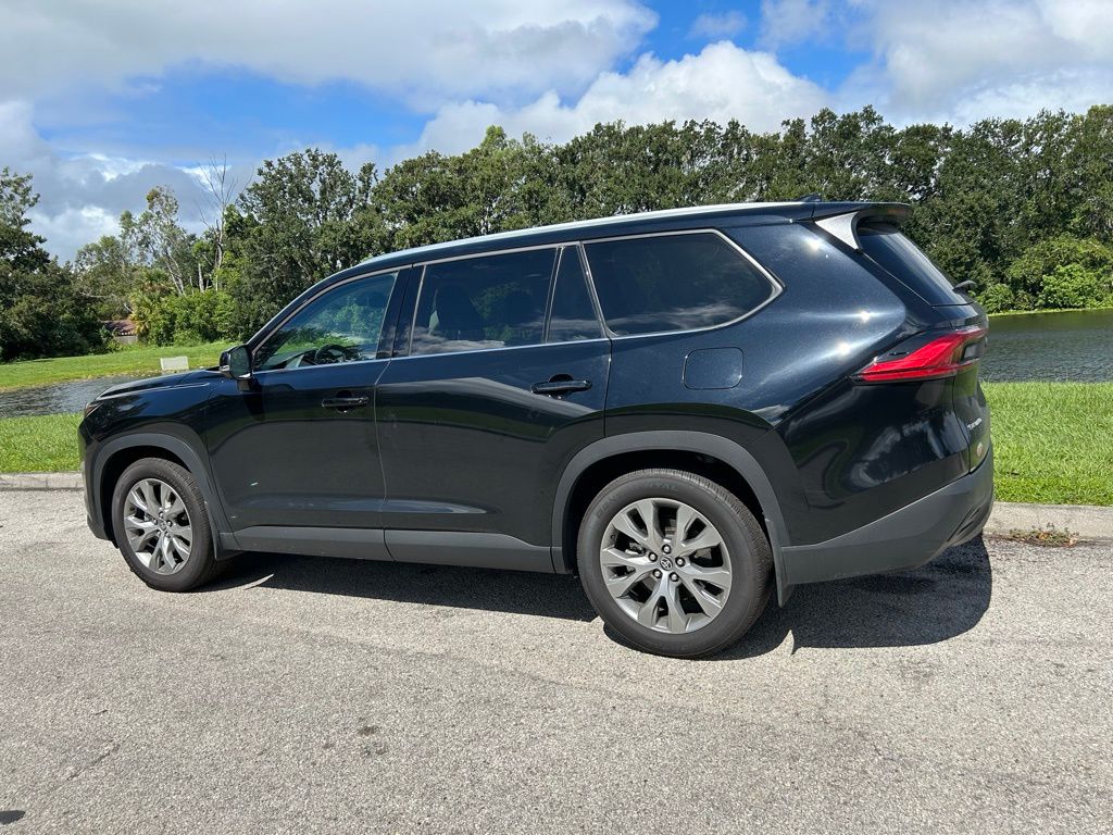 Thumbnail: 2024 Toyota Grand Highlander - 3