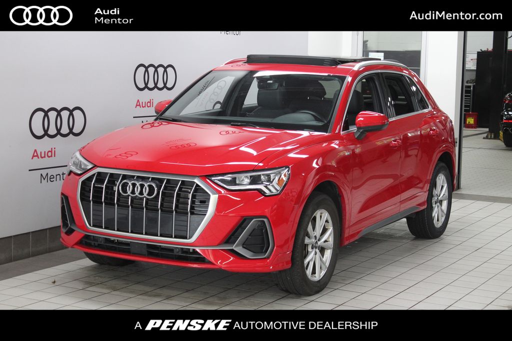 Thumbnail: 2022 Audi Q3 - 1