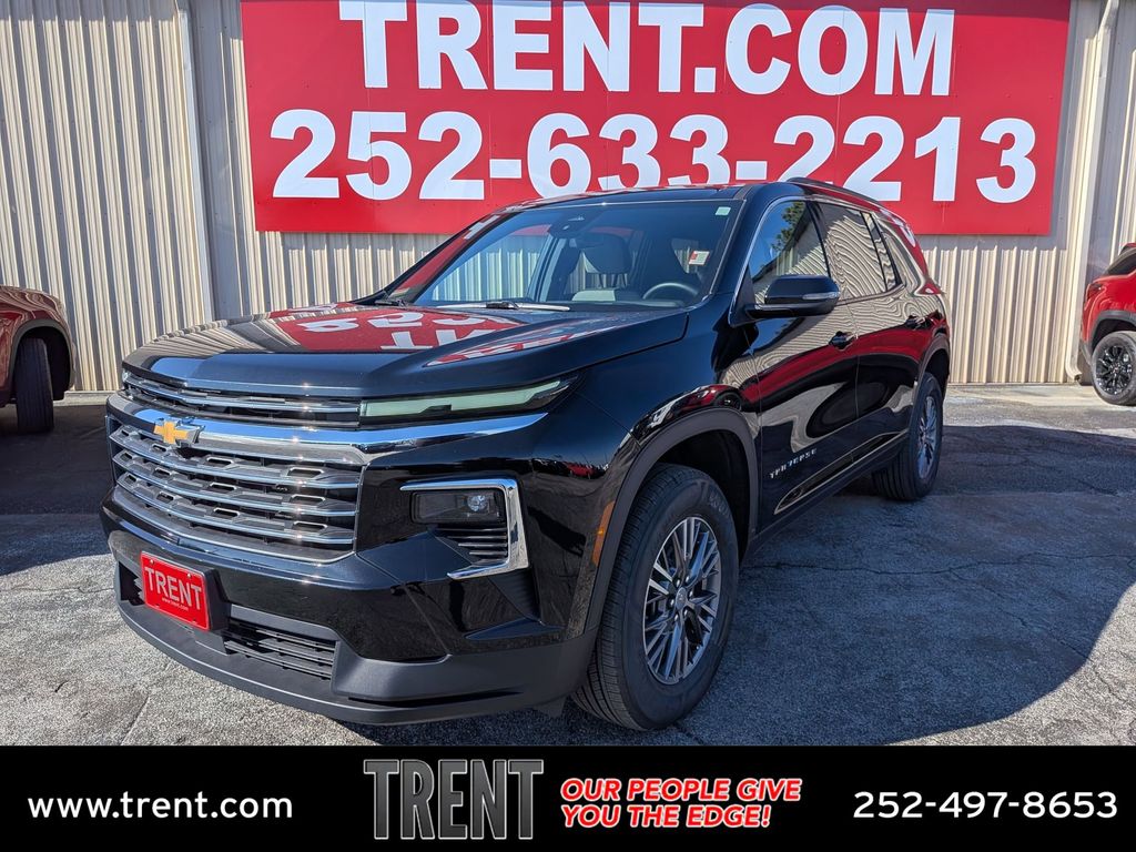 2025 Chevrolet Traverse LT FWD