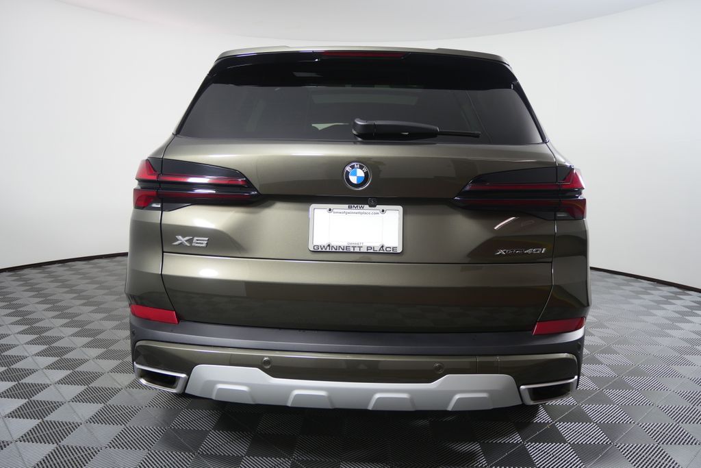 Thumbnail: 2026 BMW X5 - 4