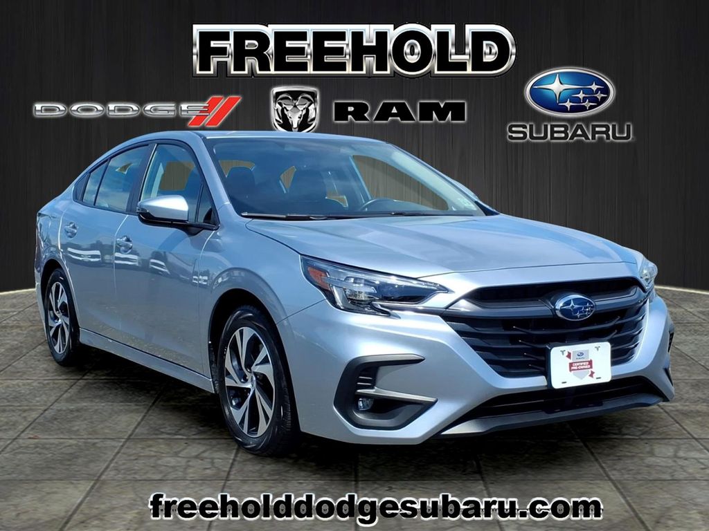 Ice Silver Metallic 2025 Subaru Legacy Sedan All-Wheel Drive Continuously Variable Transmission