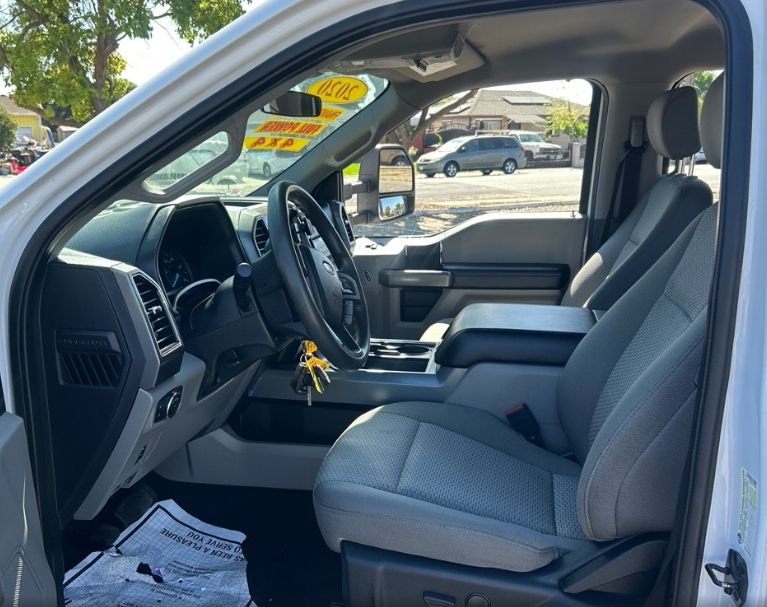 Used 2020 Ford Super Duty F-350 XLT 4D Crew Cab