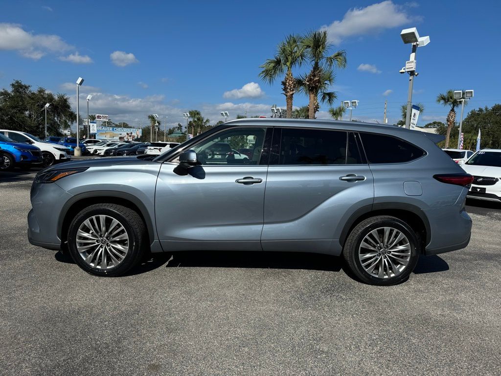 2023 Toyota Highlander Platinum 5