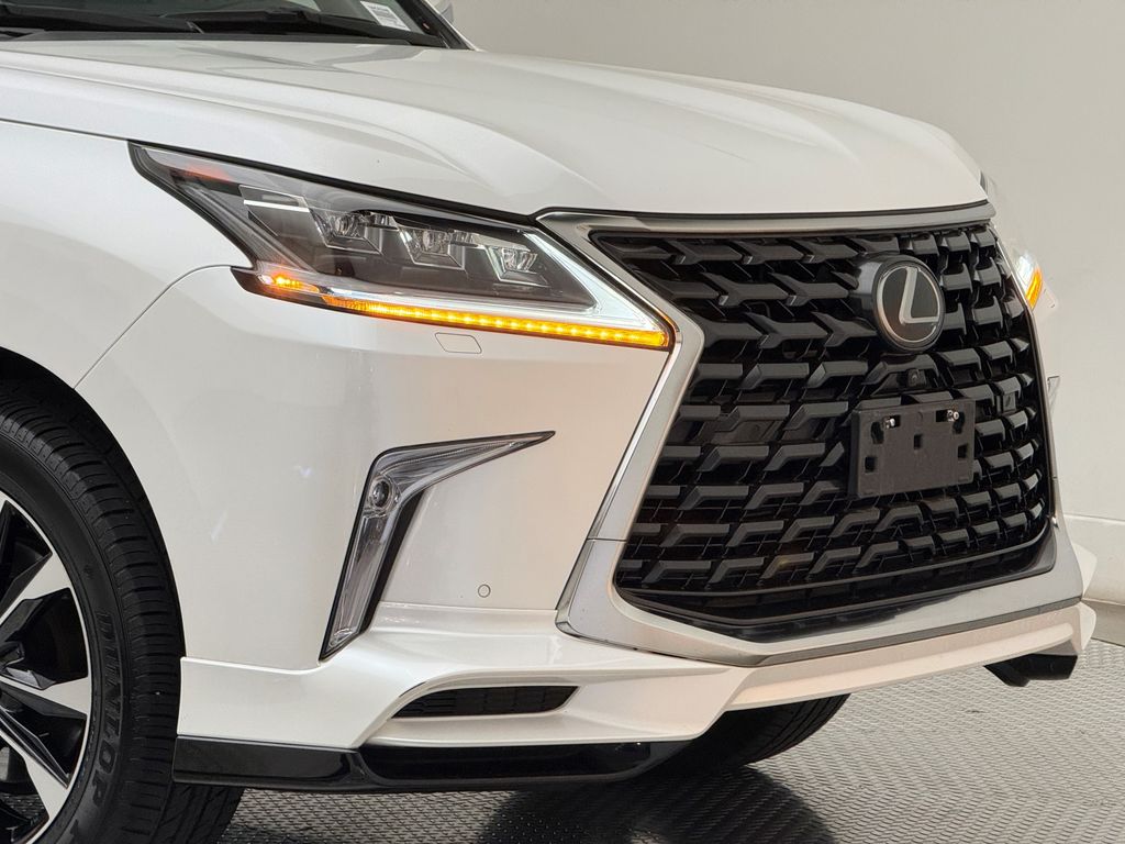 Thumbnail: 2021 Lexus LX - 2