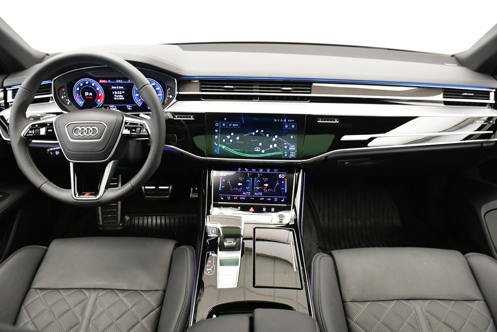 Thumbnail: 2025 Audi S8 - 18