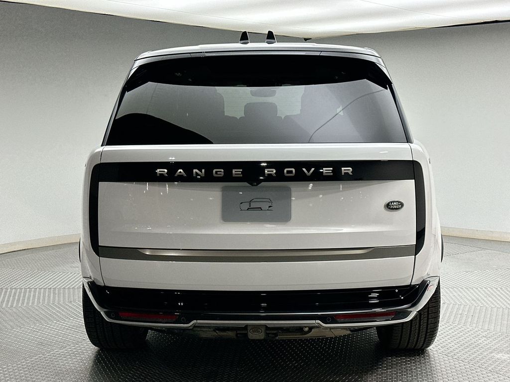 Thumbnail: 2023 Land Rover Range Rover - 12