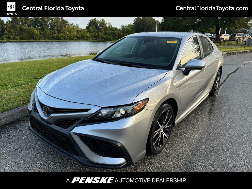 2023 Toyota Camry SE -
                Orlando, FL