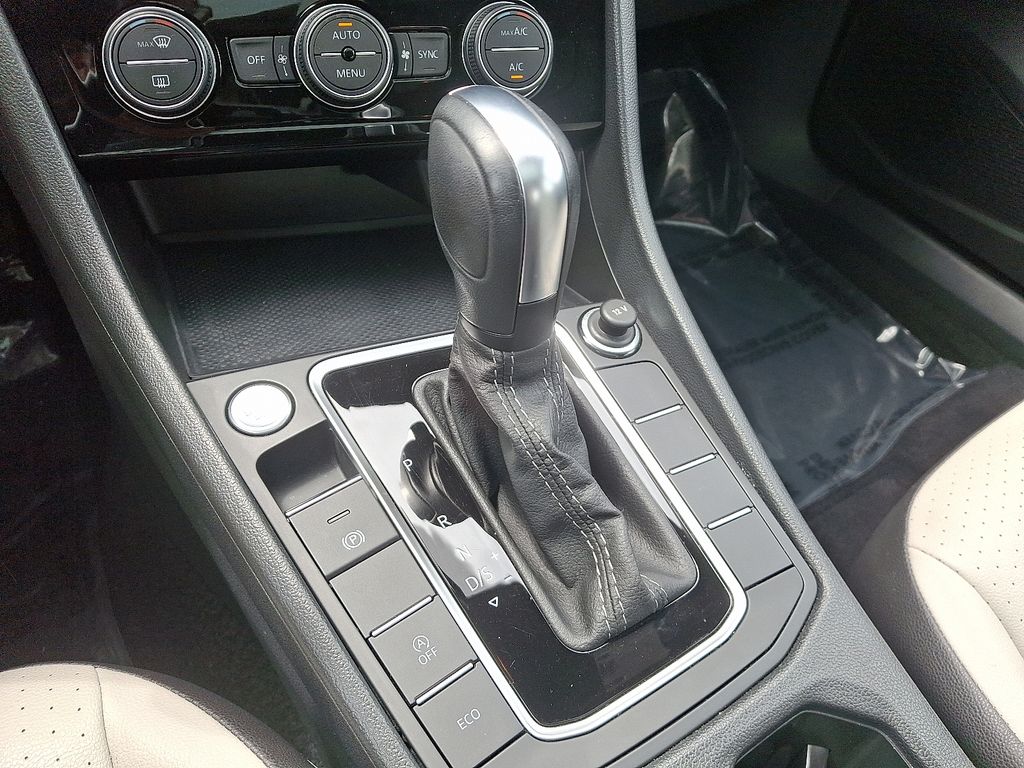 2020 Volkswagen Jetta R-Line 15