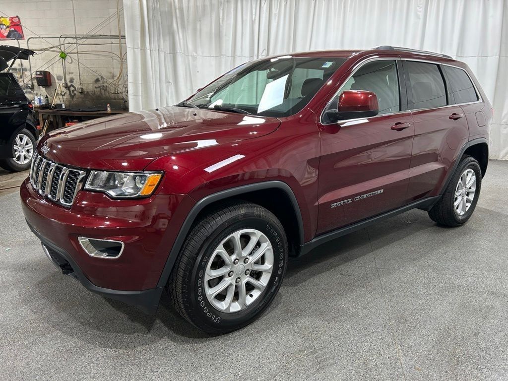 Used 2021 Red Jeep Laredo E image 4
