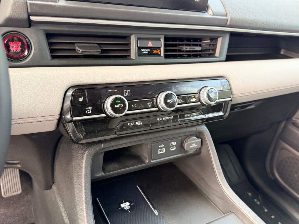 Thumbnail: 2024 Honda Pilot - 24