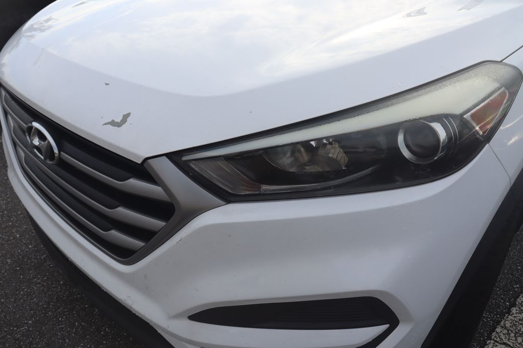 Thumbnail: 2018 Hyundai Tucson - 3