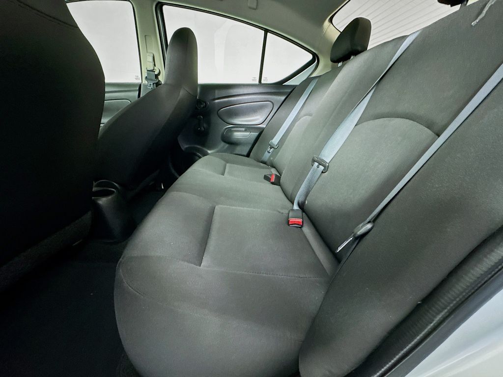 Used Car 2017 Nissan Versa  1.6 S For Sale Under $10,000 In Austin, Texas