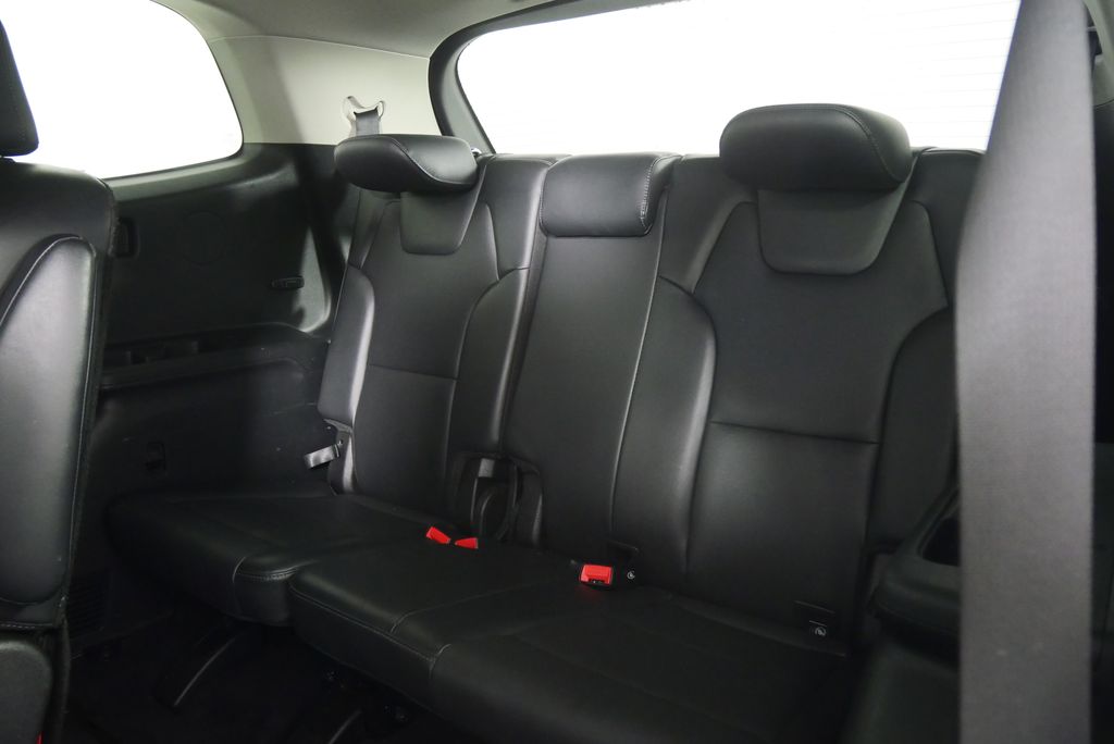 Thumbnail: 2020 Kia Telluride - 11