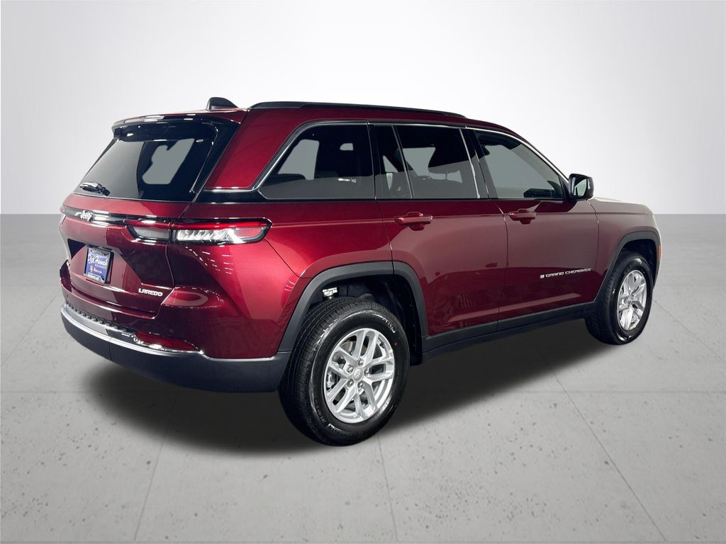 2025 Jeep Grand Cherokee Laredo X