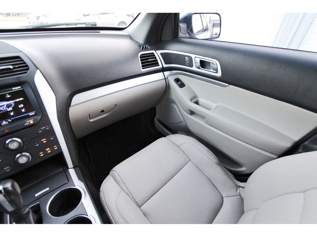 2013 Ford Explorer XLT White at DeMontrond Gulf Freeway