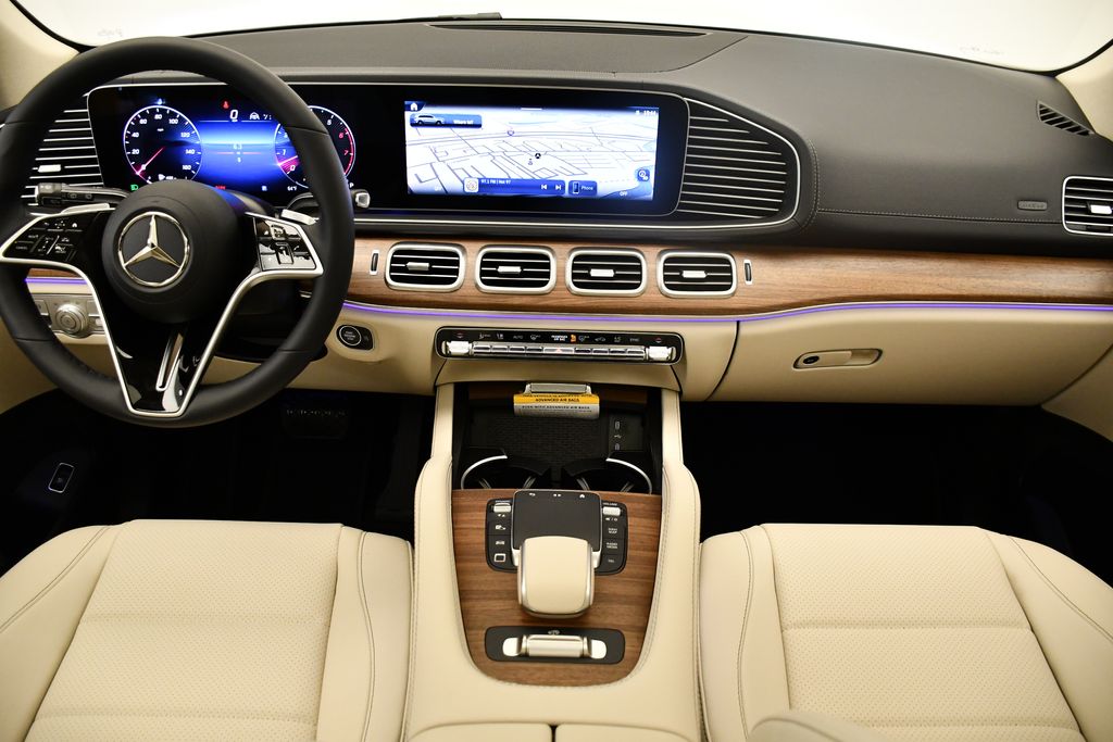 Thumbnail: 2025 Mercedes-Benz GLS - 20