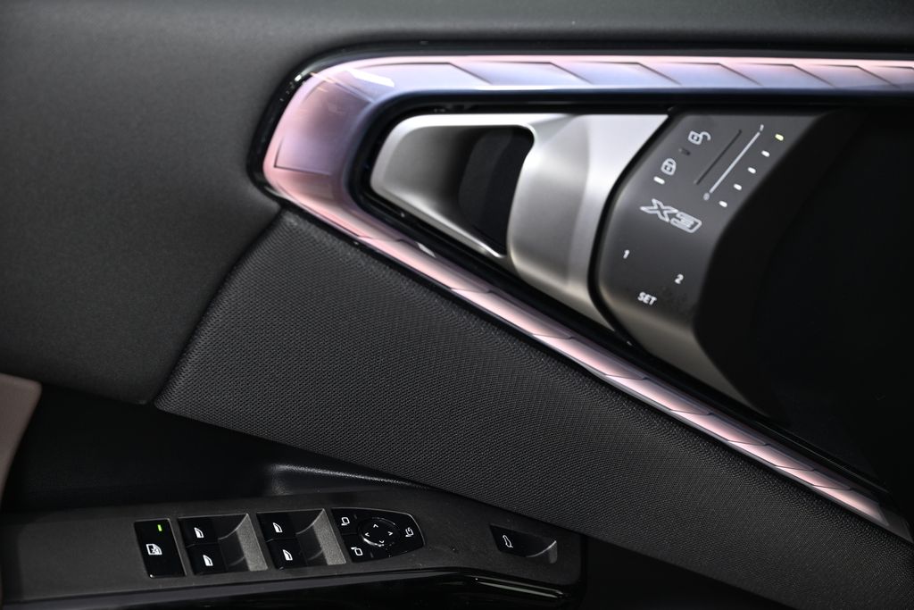 Thumbnail: 2026 BMW X3 - 22