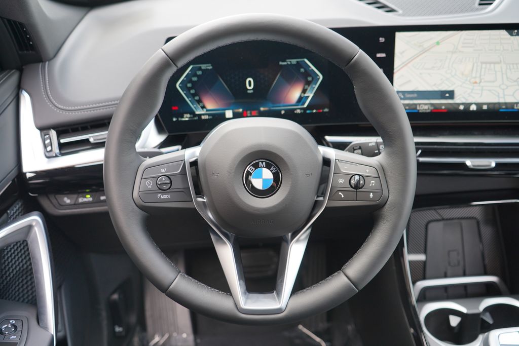 Thumbnail: 2027 BMW X1 - 21
