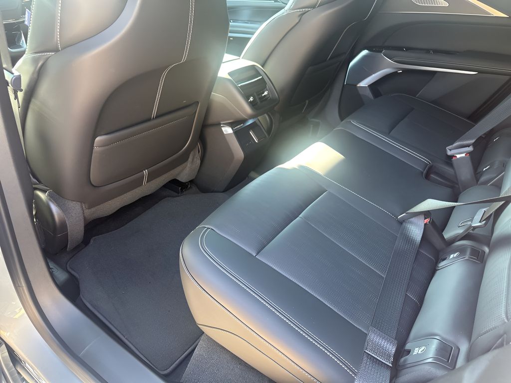 New 2026 Silver Cadillac V-Series image 21