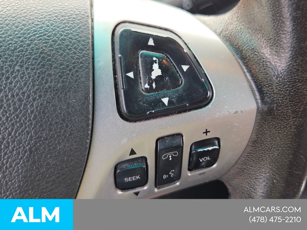 Used 2015 White Ford Limited image 23