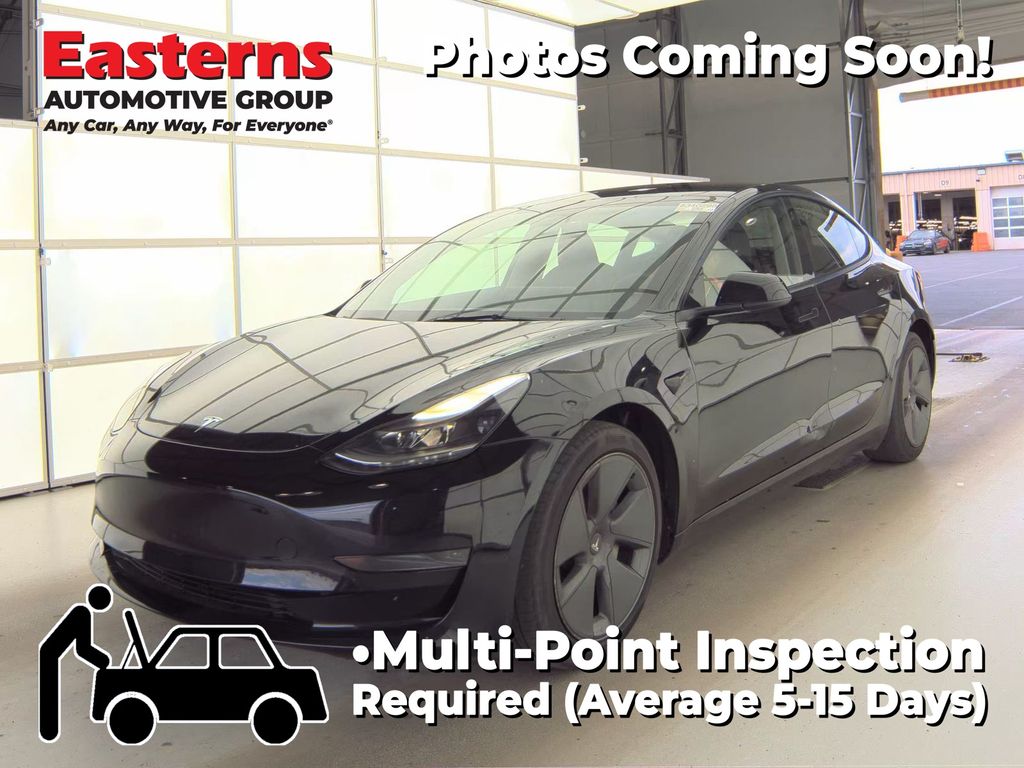 2023 Tesla Model 3 -'s photo