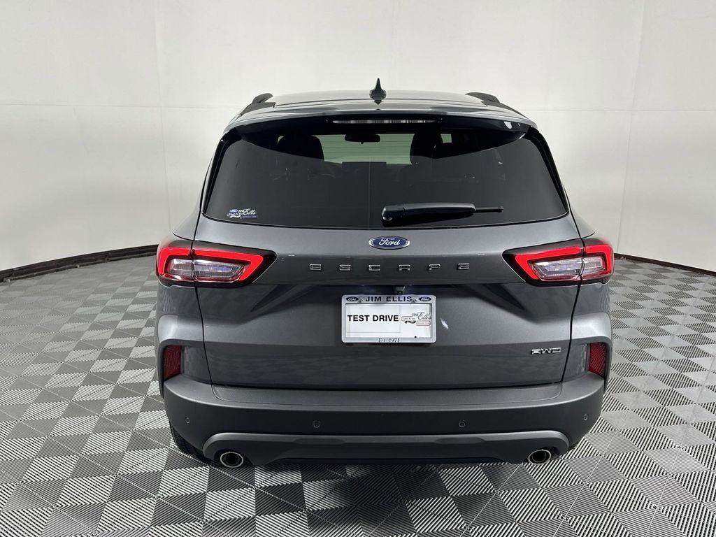 2025 Ford Escape ST-Line Select 6