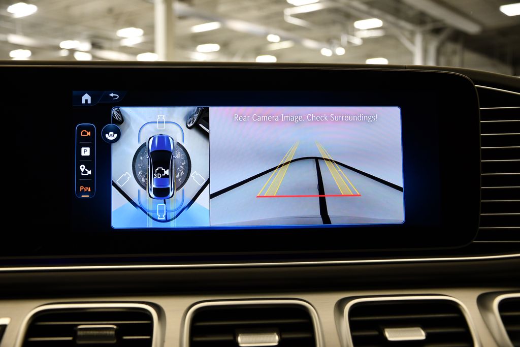 Thumbnail: 2025 Mercedes-Benz GLE - 27