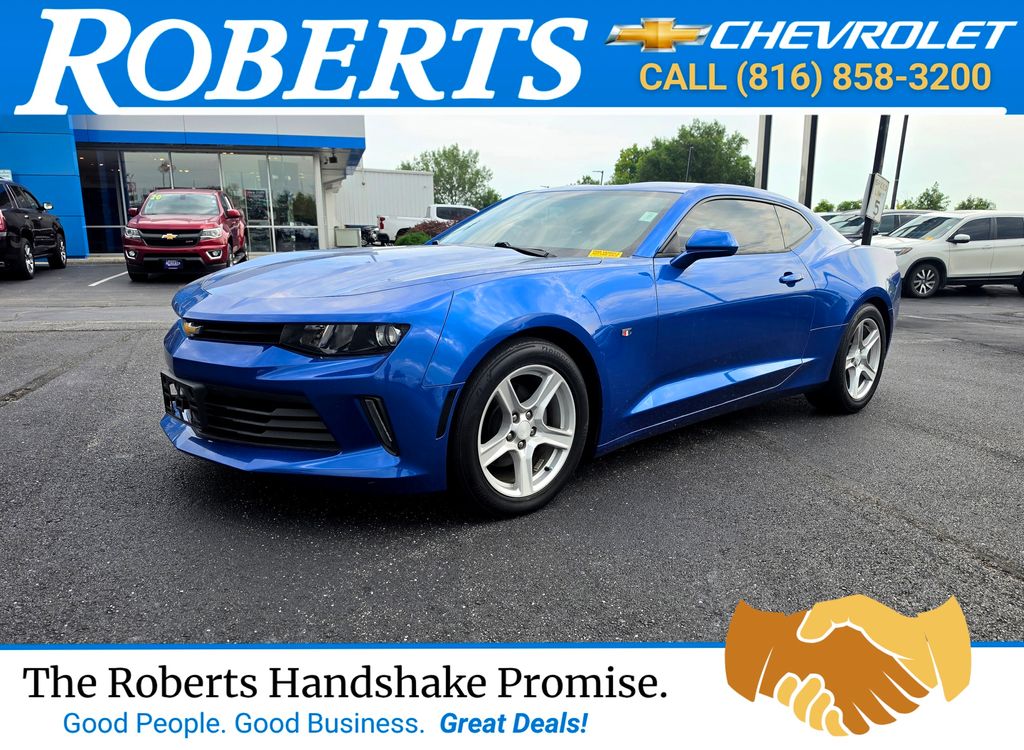  2017 Chevrolet Camaro 1LT Coupe RWD   