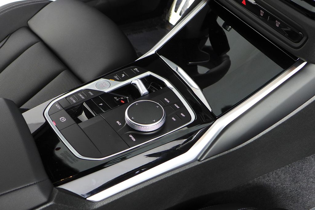 Thumbnail: 2024 BMW 2 Series - 16