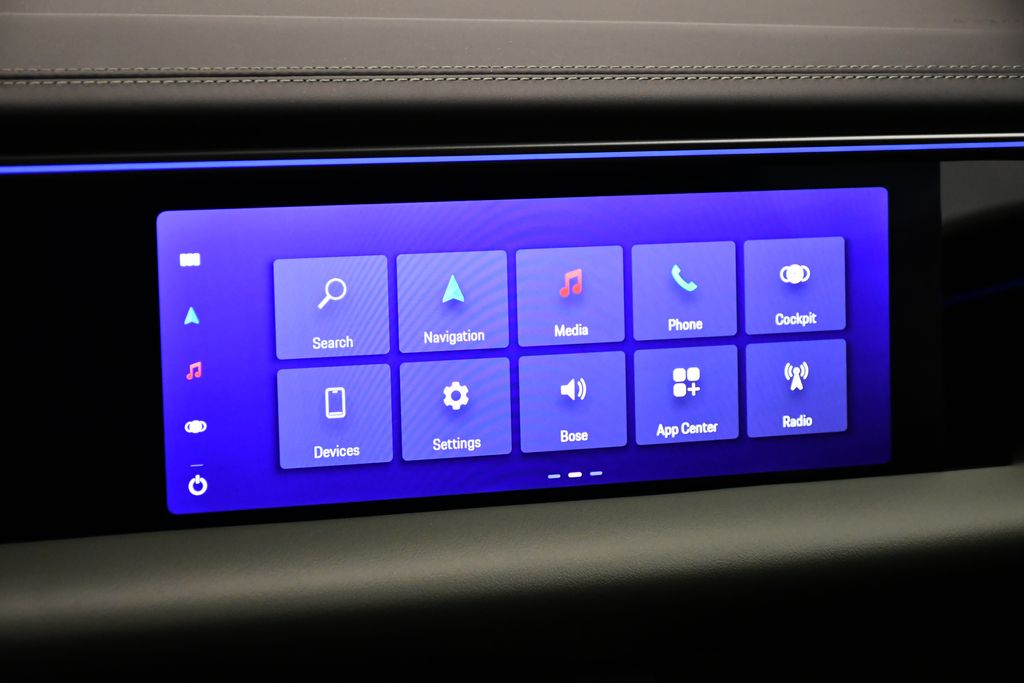 Thumbnail: 2025 Porsche Macan - 31