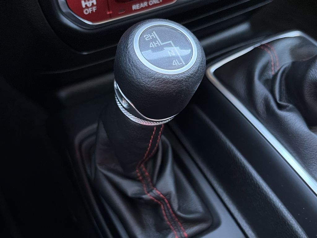 Used 2020 Jeep Wrangler SUV