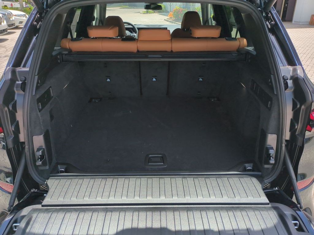 New 2026 Black BMW xDrive40i image 13