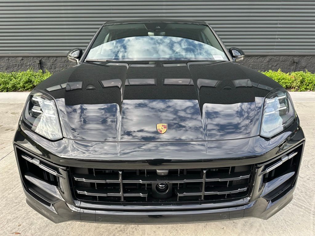 Thumbnail: 2025 Porsche  - 6