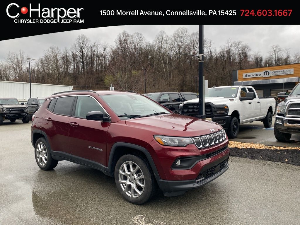 2022 Jeep Compass Latitude Lux 4WD