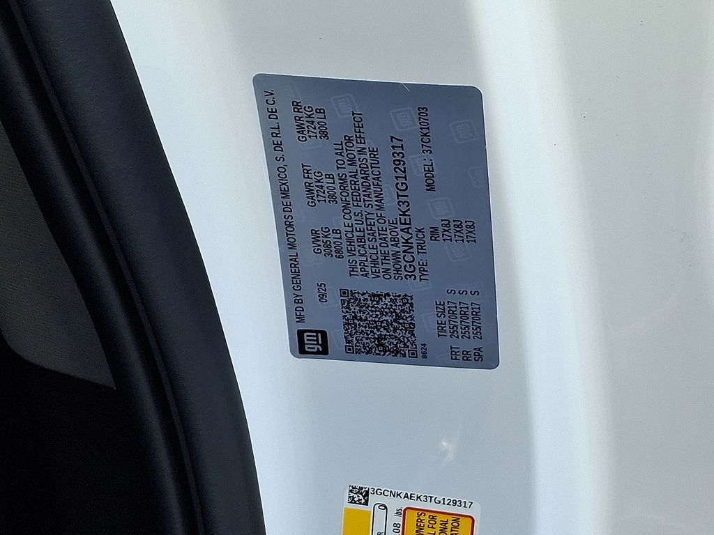 Thumbnail: 2026 Chevrolet Silverado 1500 - 9