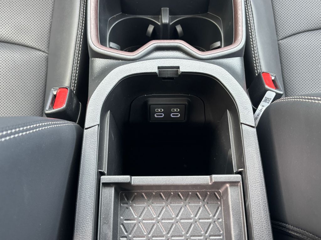 Thumbnail: 2025 Toyota RAV4 - 18