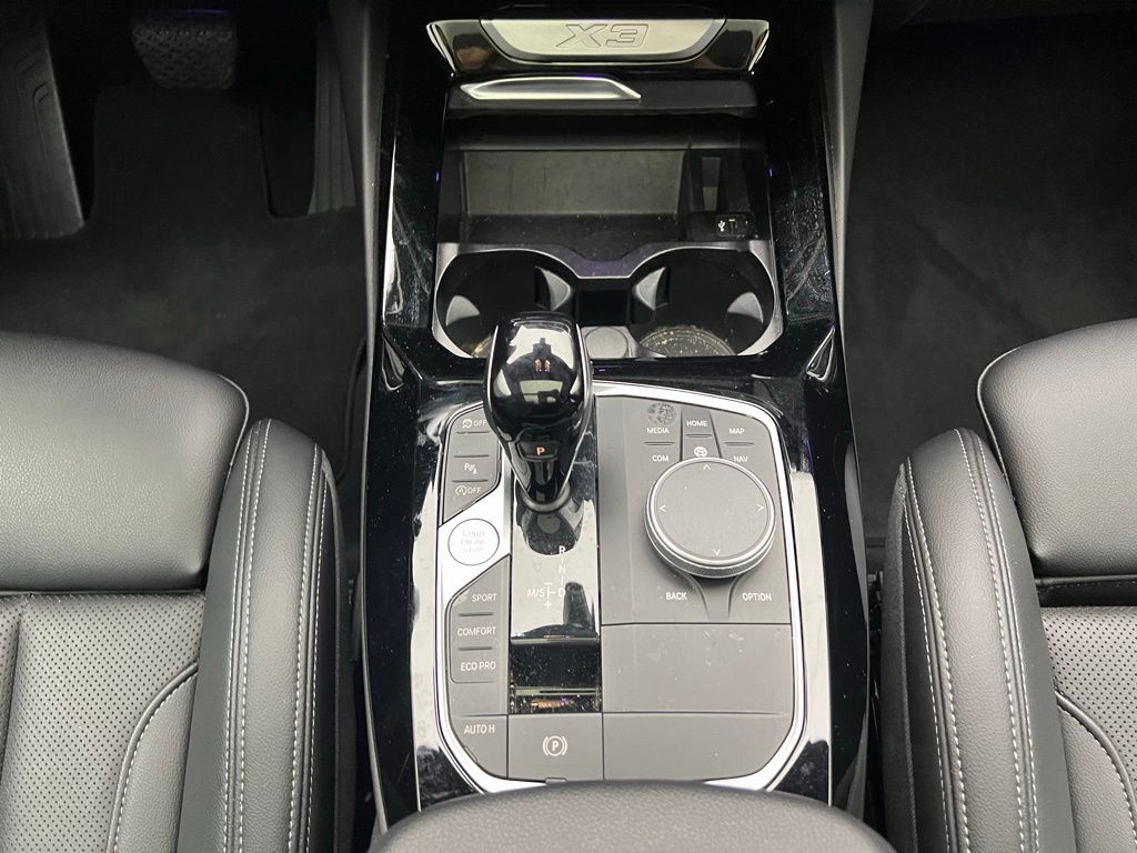 Thumbnail: 2023 BMW X3 - 12