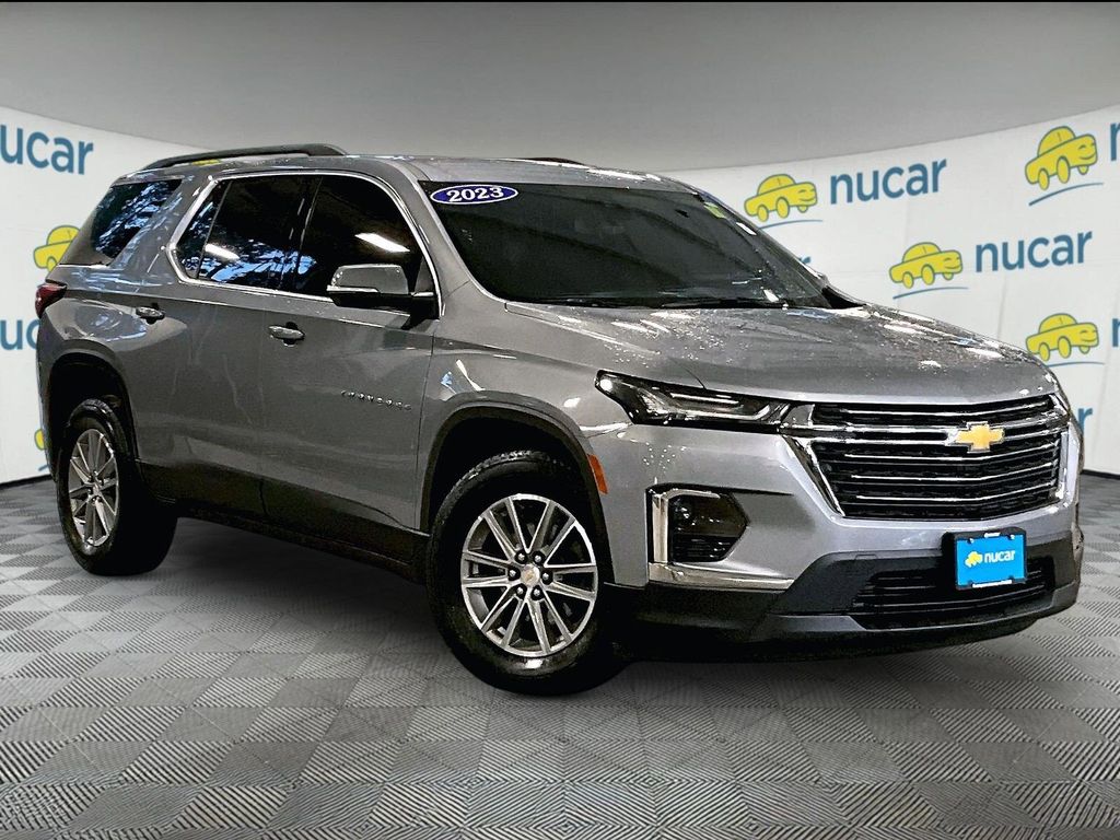 2023 Chevrolet Traverse — photo 1