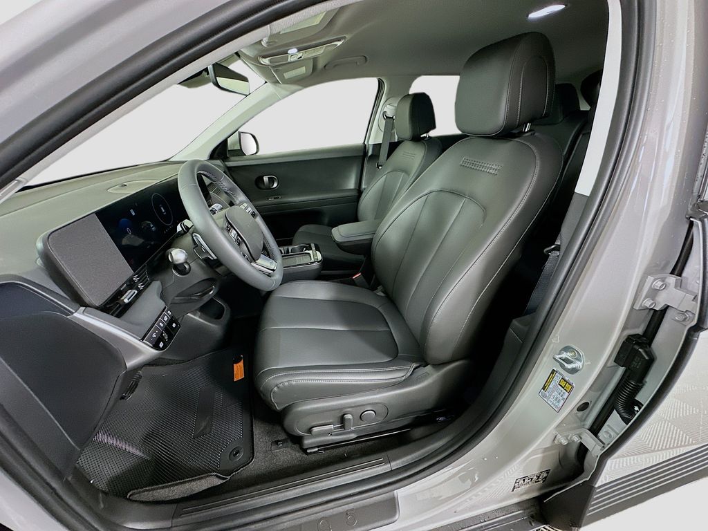 Thumbnail: 2026 Hyundai Ioniq 5 - 16