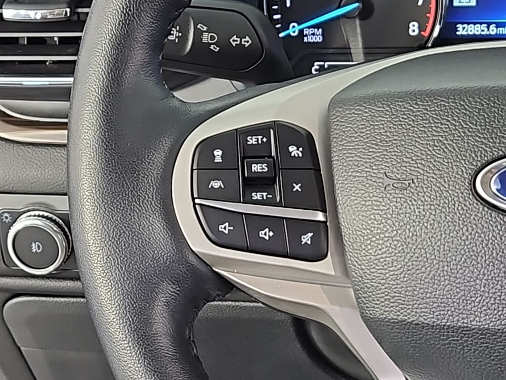 Thumbnail: 2023 Ford Explorer - 30