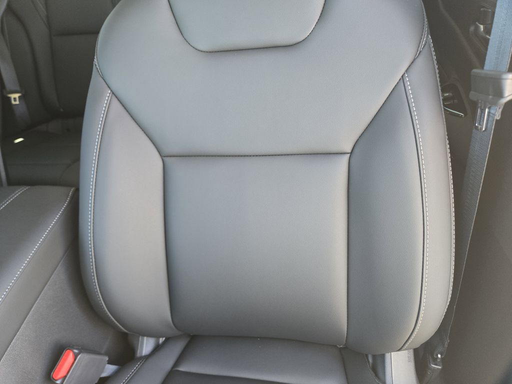 2026 Nissan Murano SV - 8