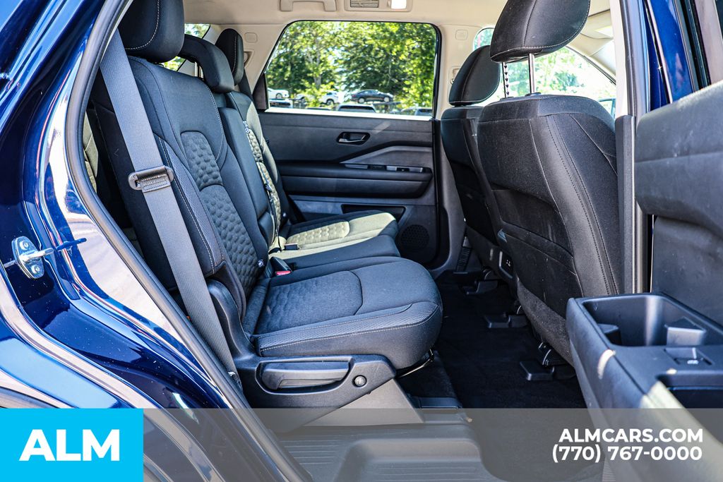 Used 2025 Blue Nissan SV image 23