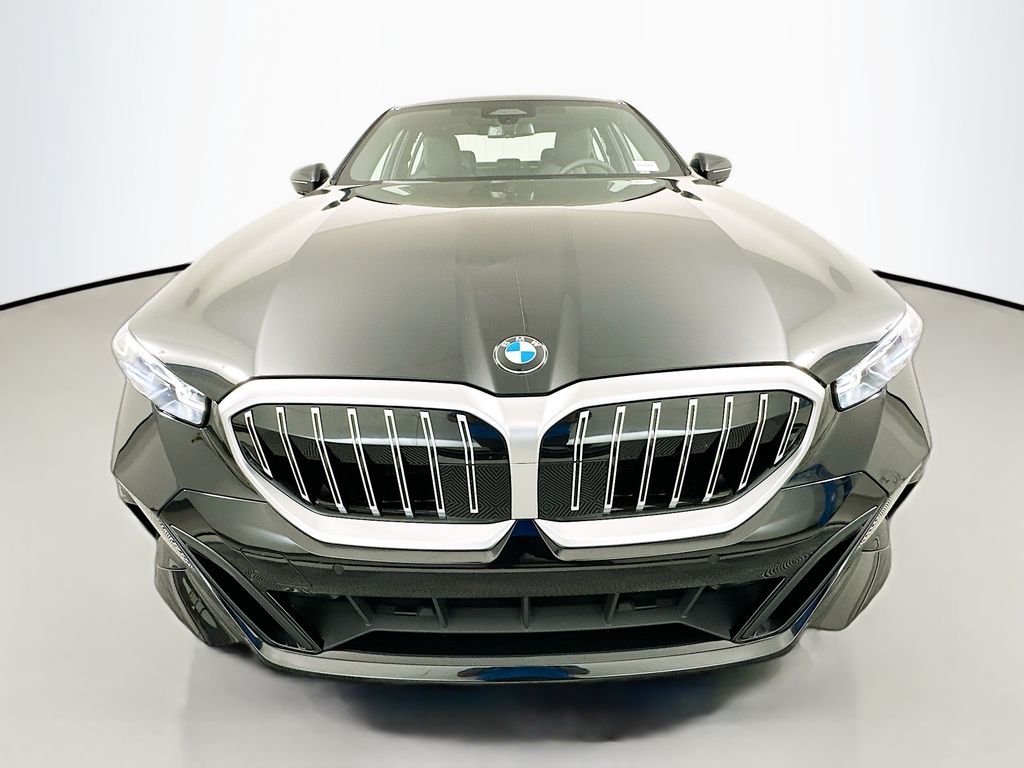 Thumbnail: 2027 BMW 5 Series - 2