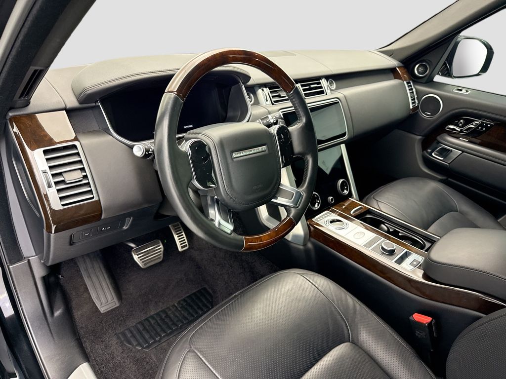 Thumbnail: 2022 Land Rover Range Rover - 9