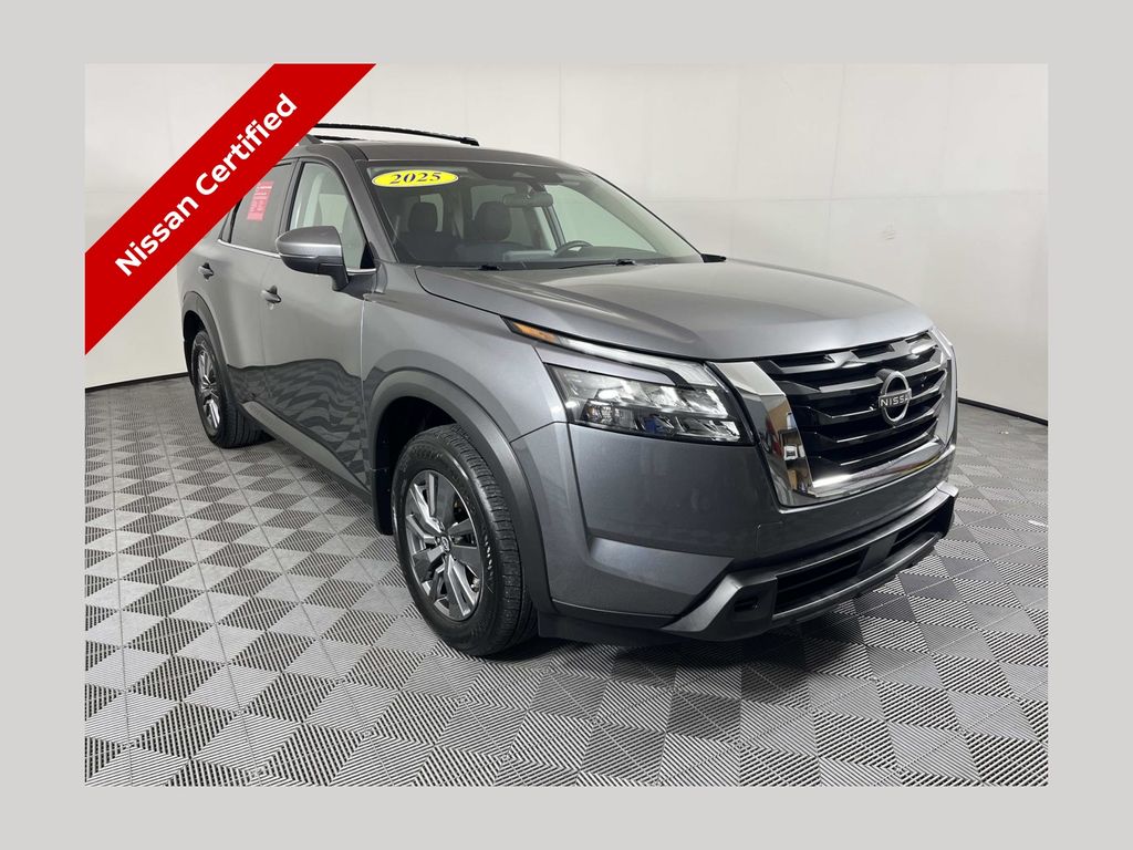 Gray (Gun Metallic) 2025 Nissan Pathfinder SUV / Crossover Front-Wheel Drive 9-Speed Automatic