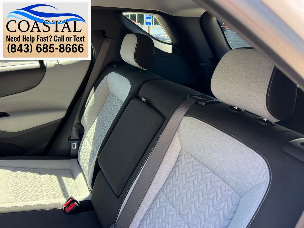 2023 Chevrolet Equinox LS White at Matthews Motors of Wilmington