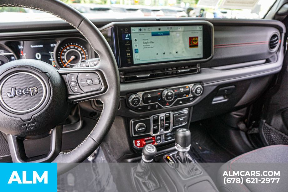 2025 Jeep Wrangler 4-Door Rubicon - Photo 34