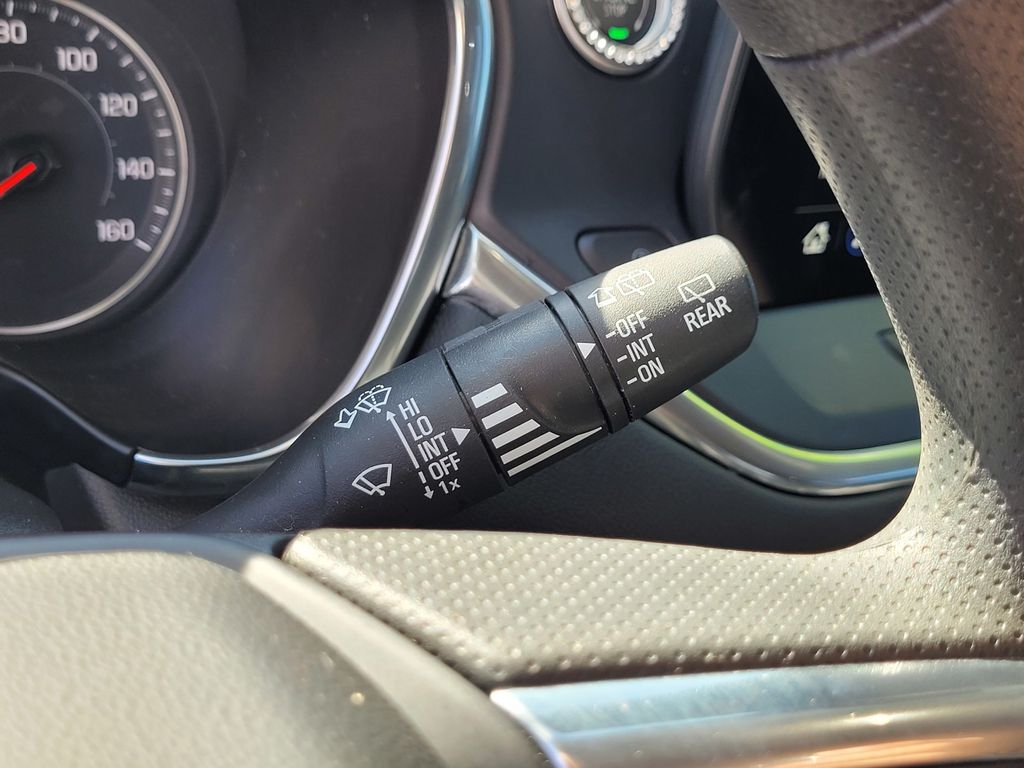 Used 2023 White Chevrolet LT image 28