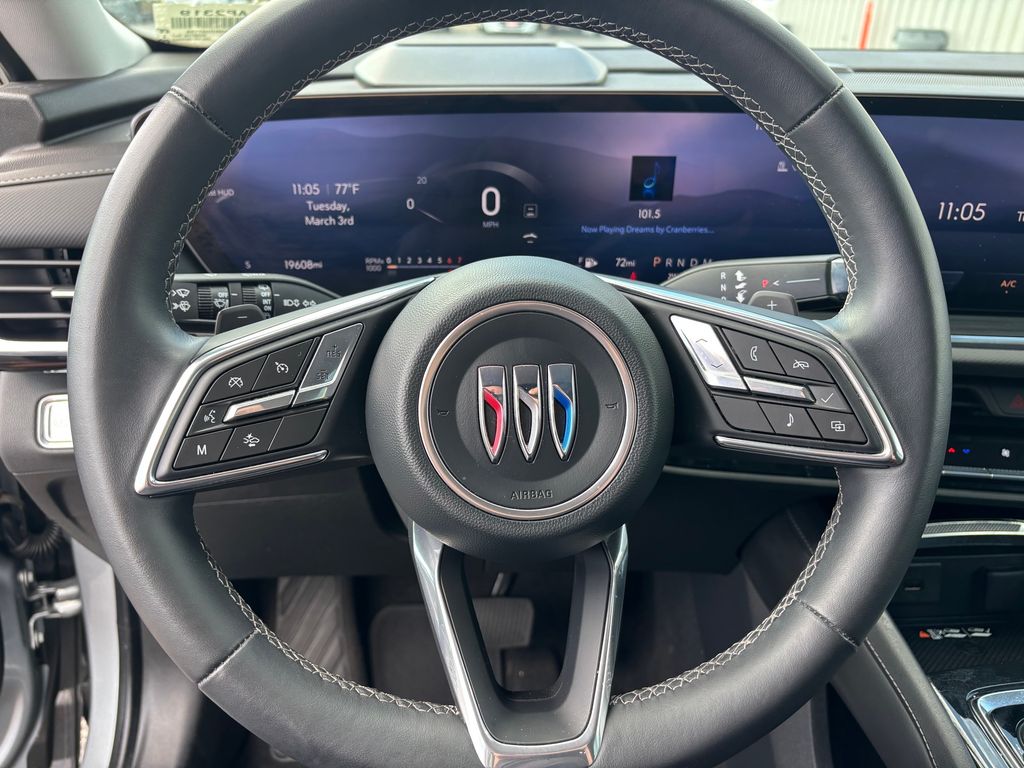 Used Car 2025 Buick Envision  Preferred For Sale Under $35,000 In Austin, Texas