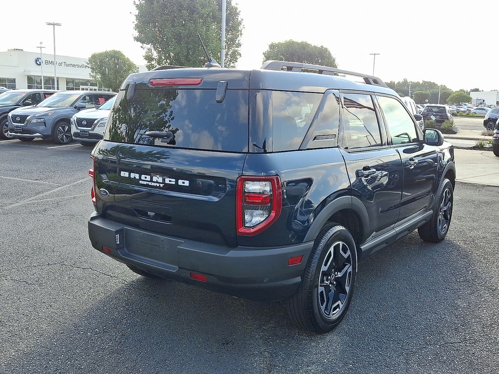 Thumbnail: 2023 Ford Bronco Sport - 6